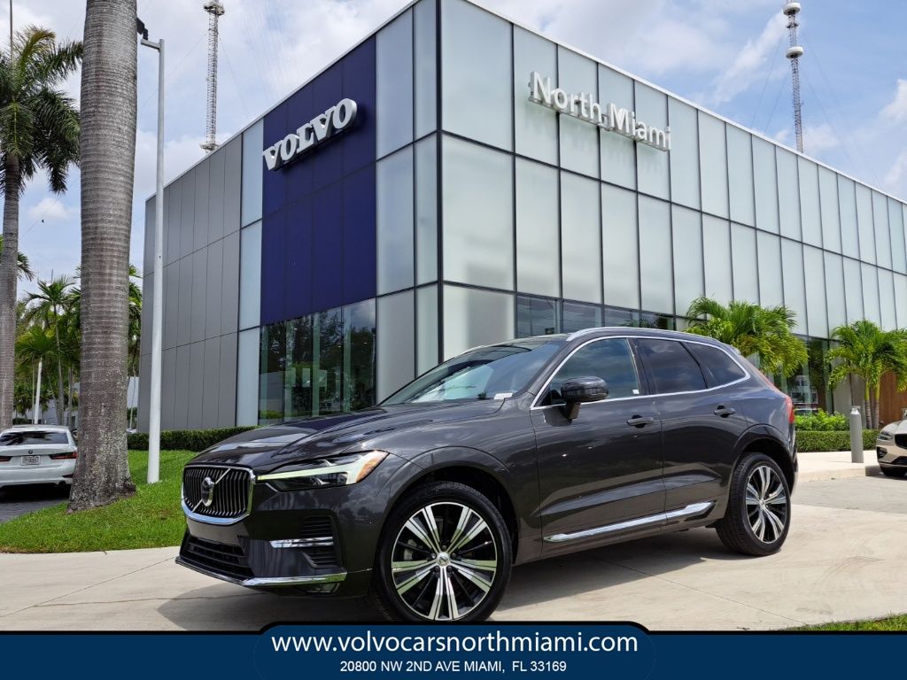 2022 Volvo XC60 B6 Inscription