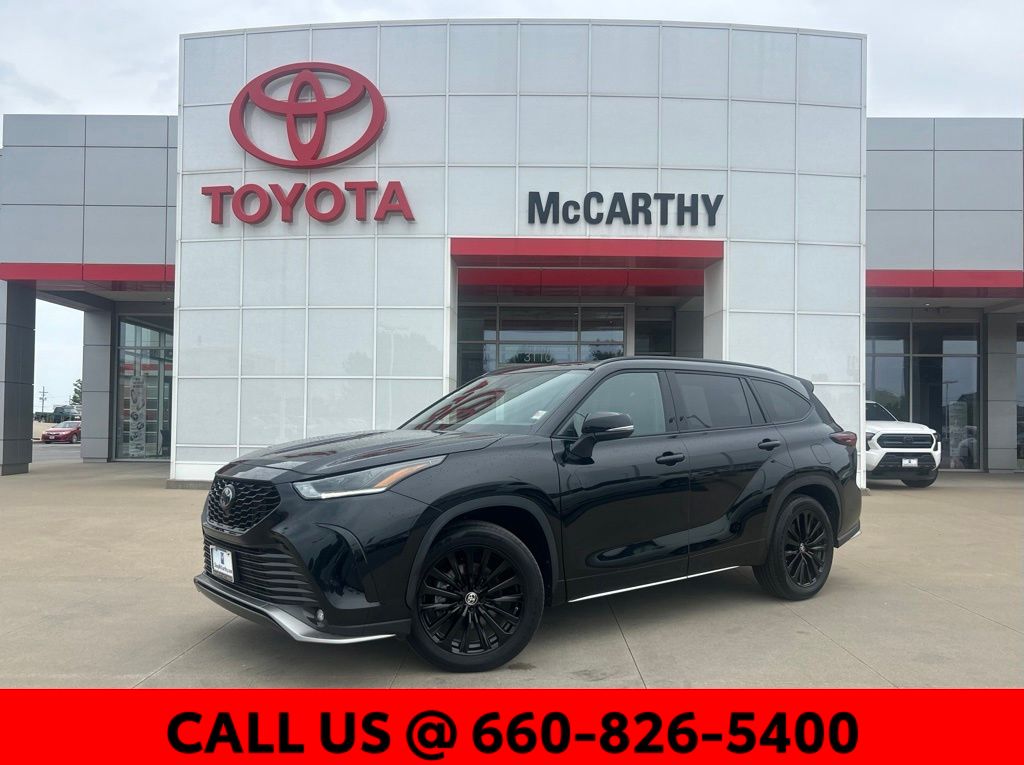 Midnight Black Metallic 2025 Toyota Highlander SUV / Crossover All-Wheel Drive 8-Speed Automatic