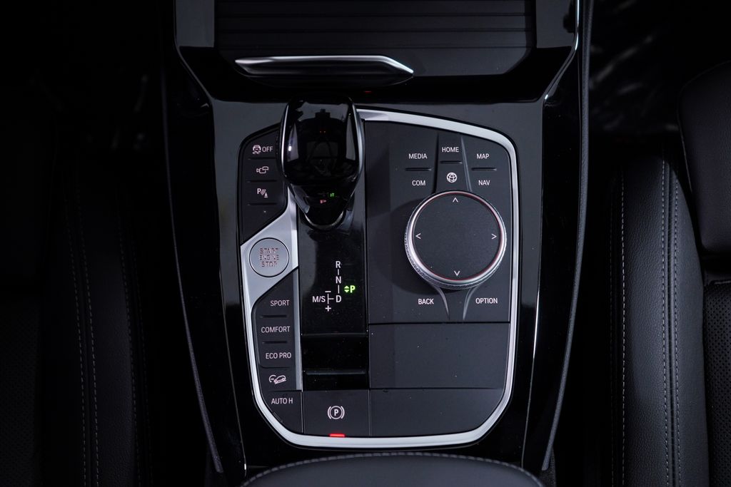 Thumbnail: 2024 BMW X3 - 14