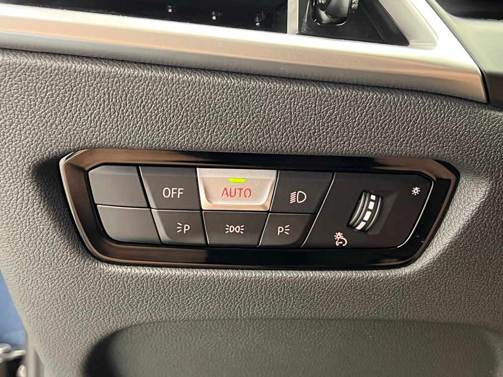 Thumbnail: 2026 BMW 4 Series - 25