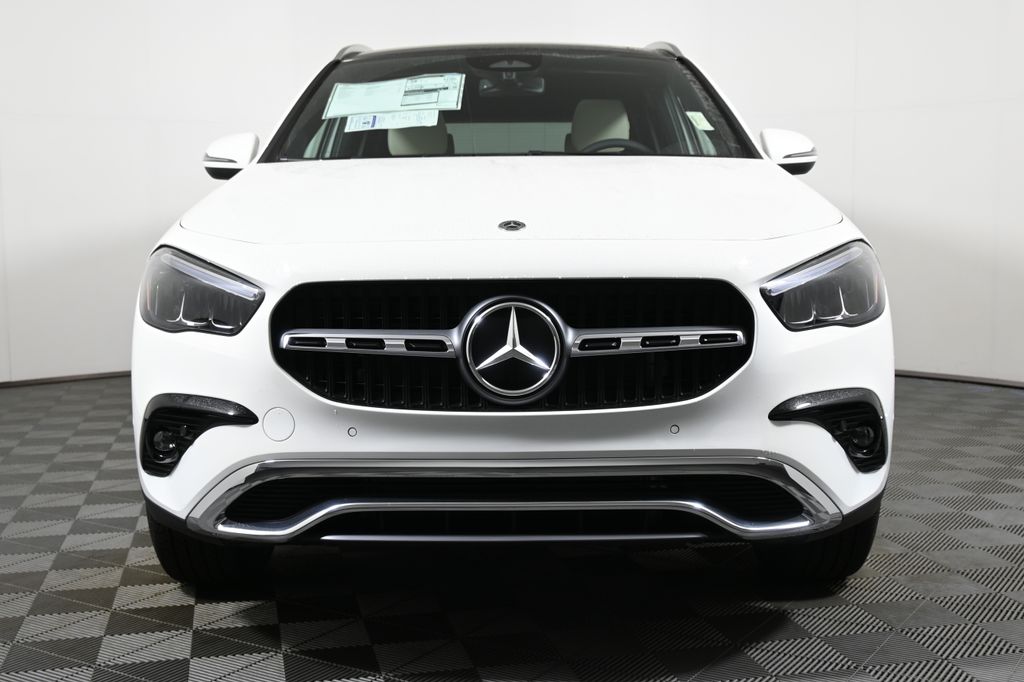 2025 Mercedes-Benz GLA 250 4MATIC 9