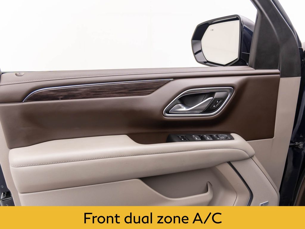 2024 Chevrolet Suburban Z71 photo