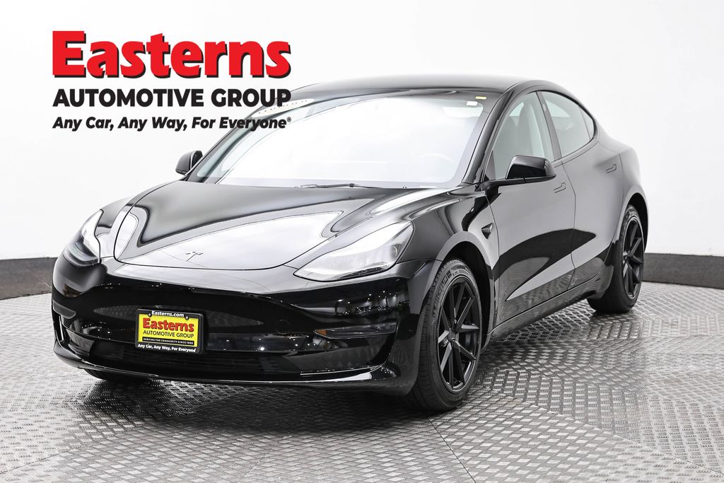 2023 Tesla Model 3 RWD