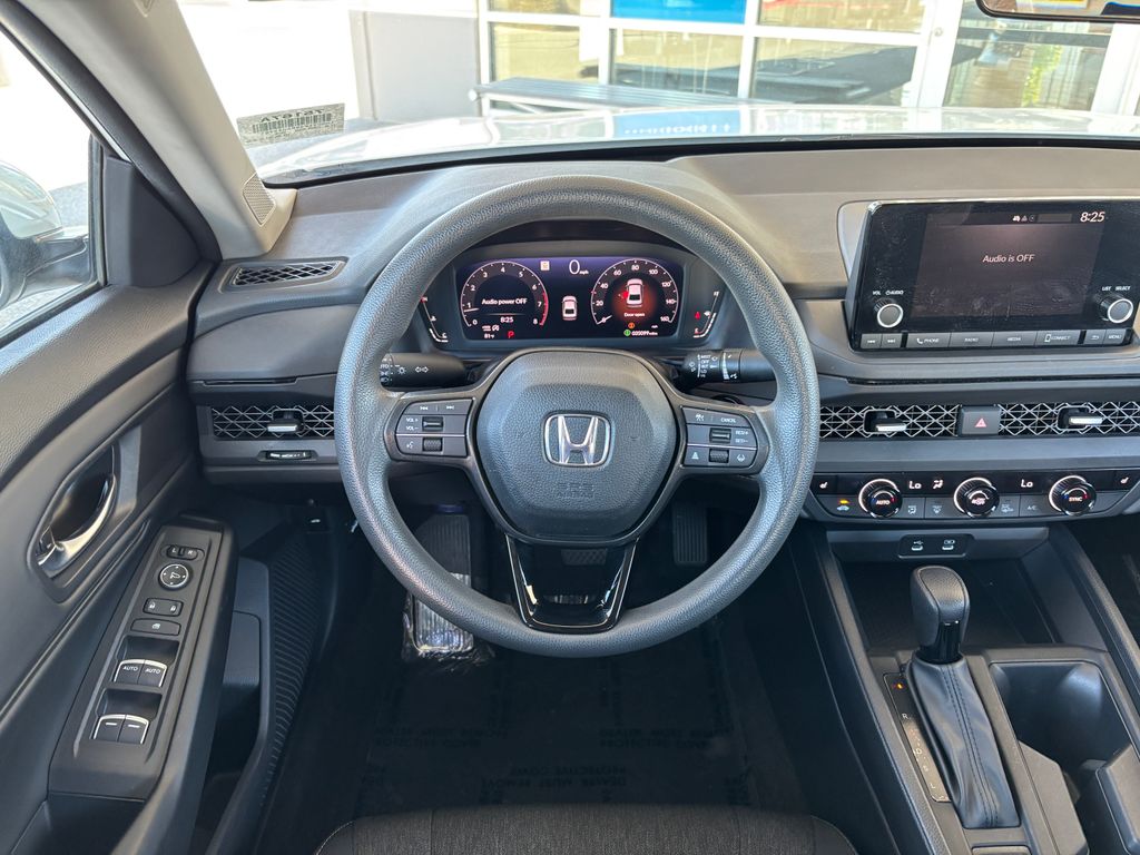 Thumbnail: 2023 Honda Accord - 10