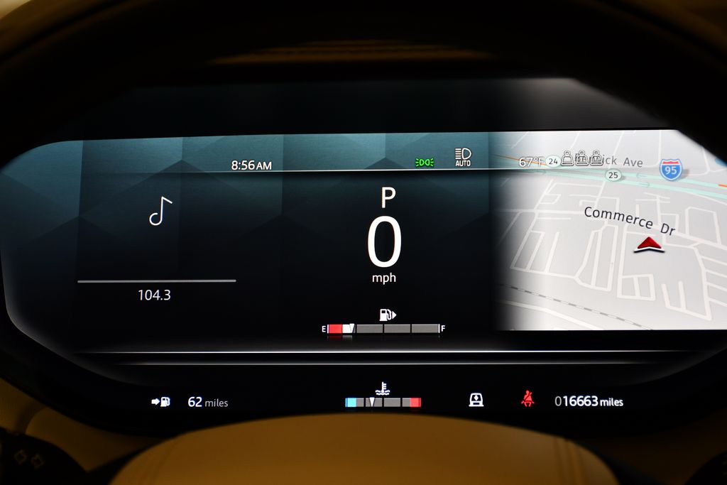 Thumbnail: 2022 Land Rover Range Rover - 23