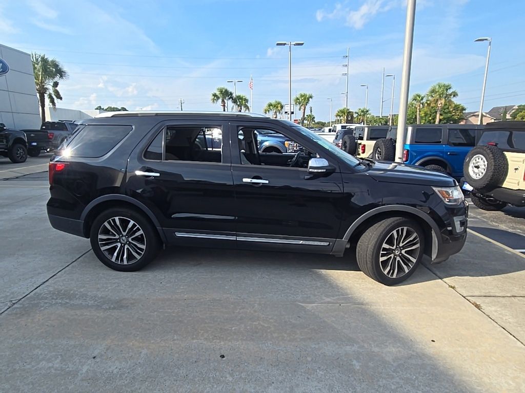 2017 Ford Explorer Platinum