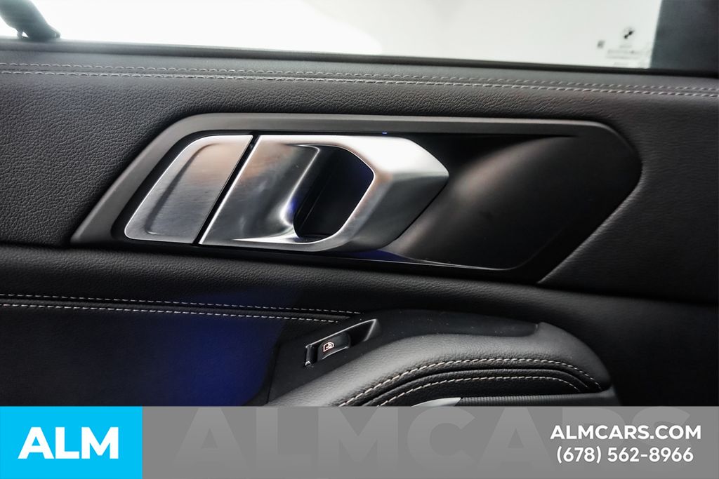 Used 2022 Blue BMW xDrive40i image 56