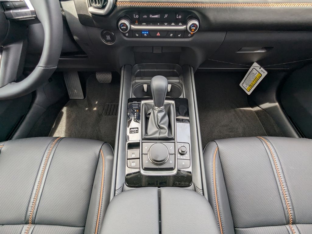 2025 Mazda CX-50 2.5 Turbo Premium