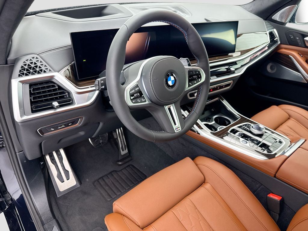 Thumbnail: 2027 BMW X7 - 9