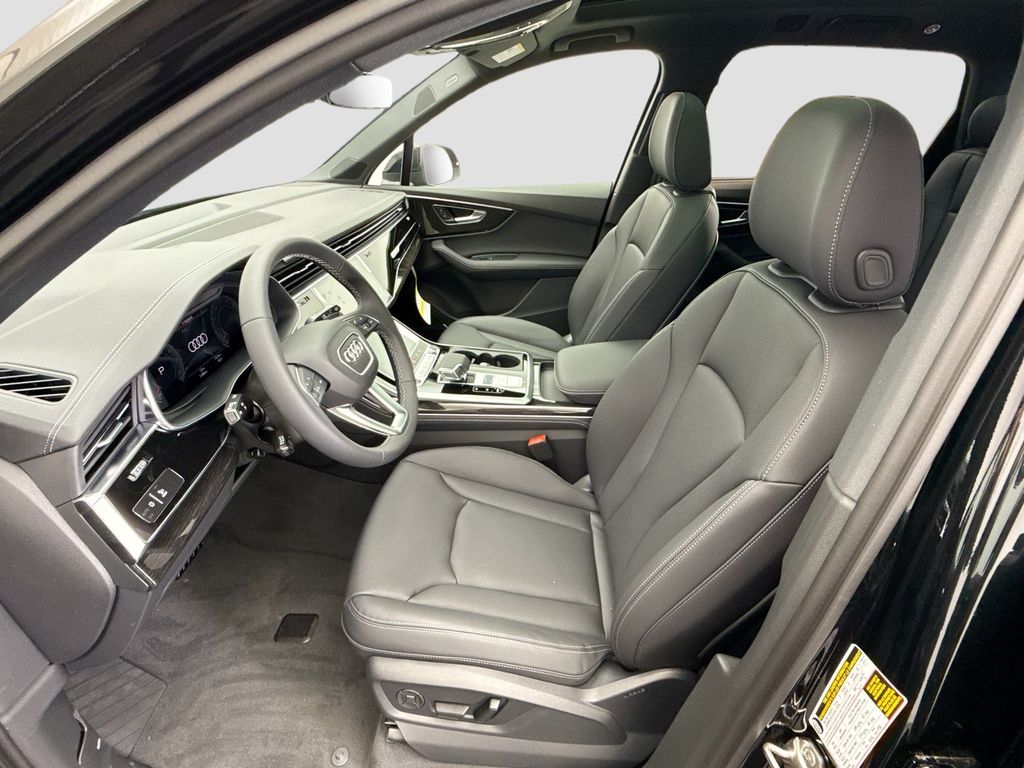 Thumbnail: 2026 Audi Q7 - 19