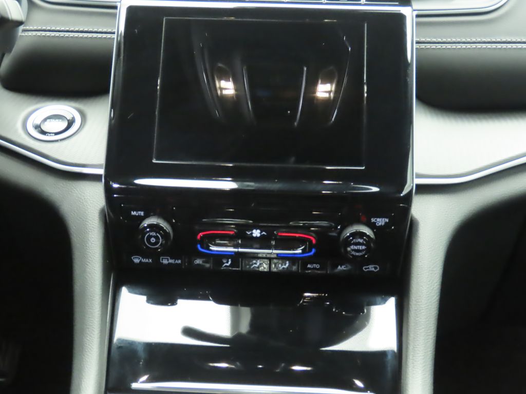 Thumbnail: 2025 Jeep Grand Cherokee - 14