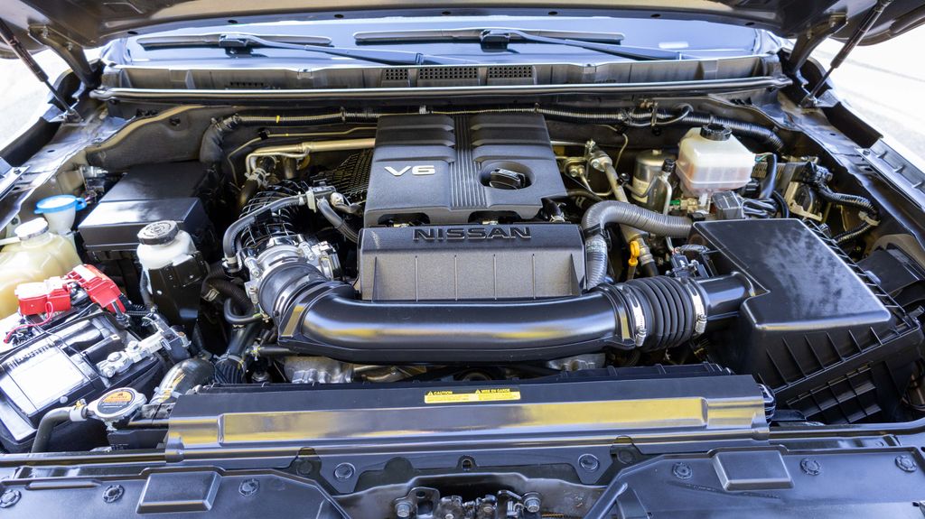 Used 2023 Nissan Frontier SV 4D Crew Cab