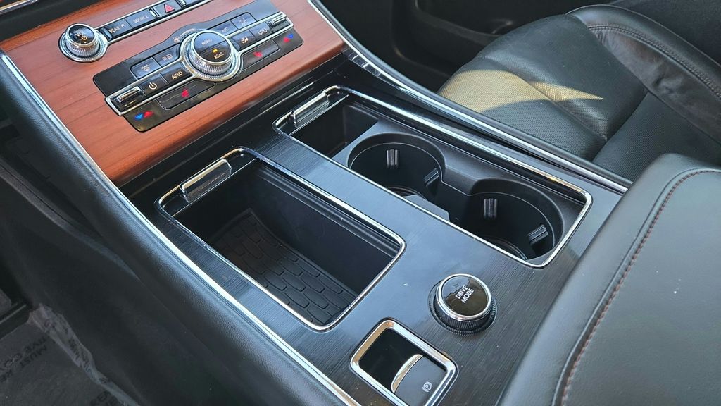 2024 Lincoln Aviator