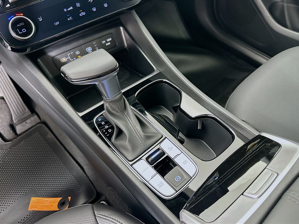 Thumbnail: 2026 Hyundai Santa Cruz - 15