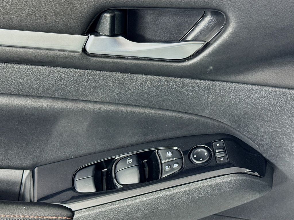 Used Car 2024 Nissan Altima  2.5 Sr For Sale Under $20,000 In Austin, Texas