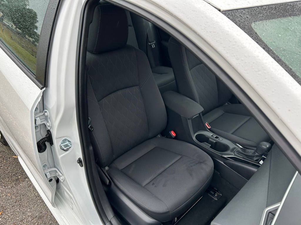 Thumbnail: 2025 Toyota Corolla - 15