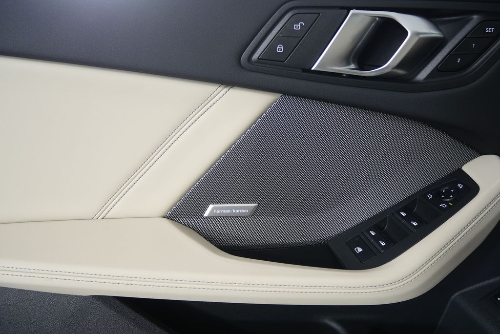 Thumbnail: 2026 BMW 2 Series - 9