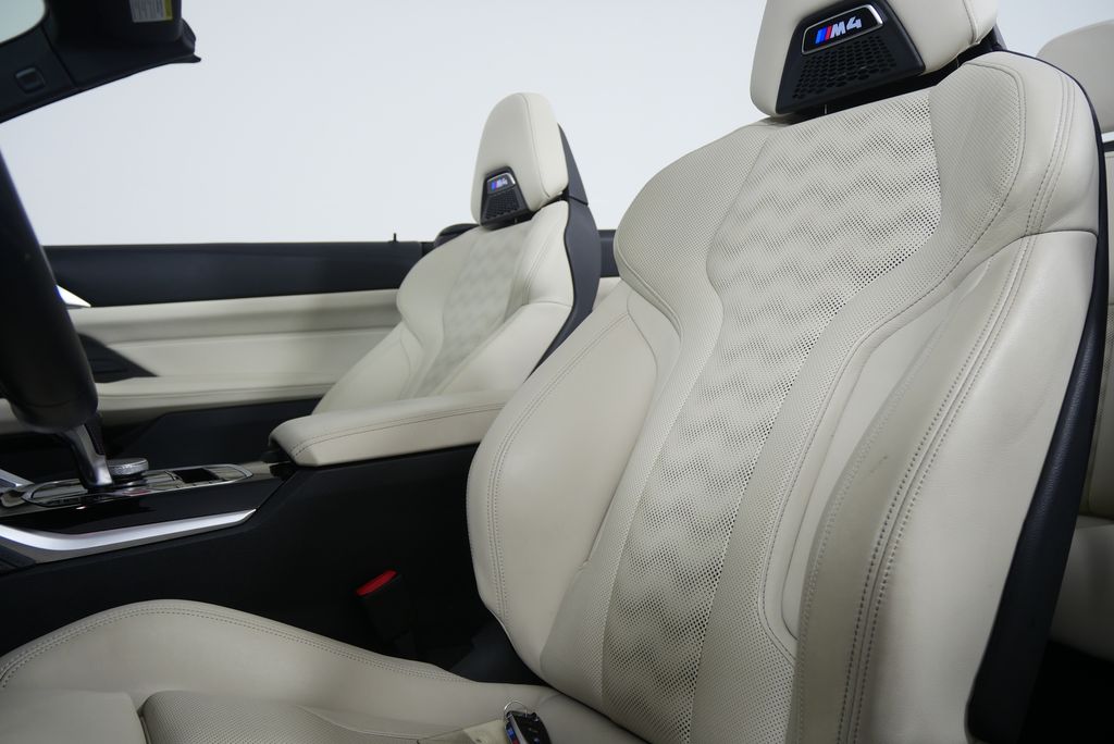 Thumbnail: 2023 BMW M4 - 17