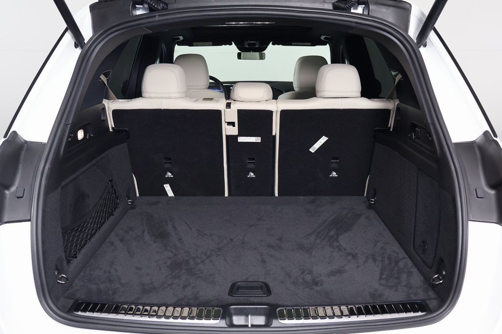 Thumbnail: 2026 Mercedes-Benz GLE - 8