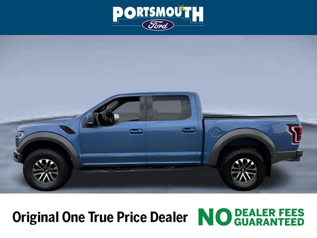 Blue 2019 Ford F-150 Raptor SuperCrew 4WD Pickup Truck Four-Wheel Drive Automatic