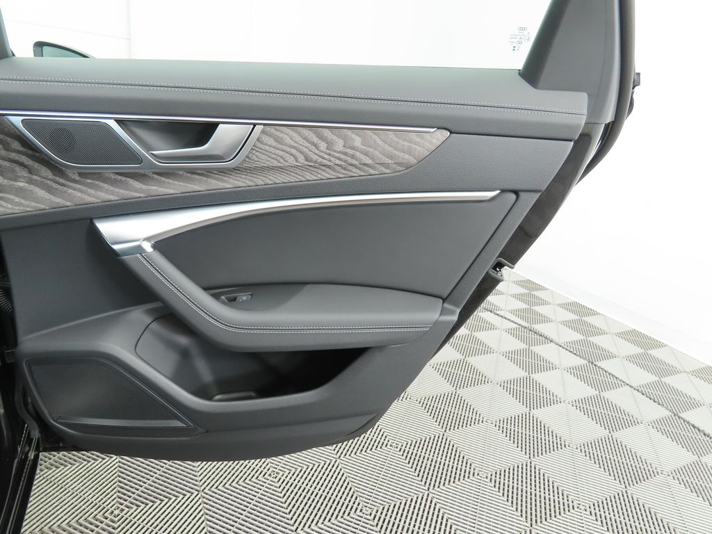 Thumbnail: 2025 Audi A6 - 27