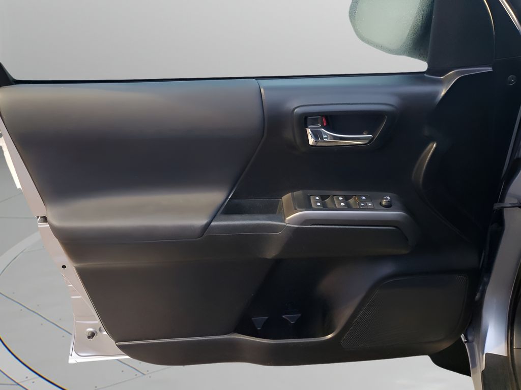 Used Car 2021 Toyota Tacoma  Trd Sport For Sale Under $30,000 In Austin, Texas