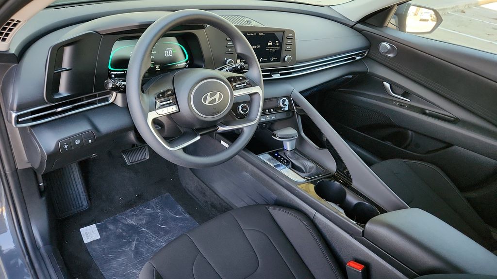 2026 Hyundai Elantra Hybrid