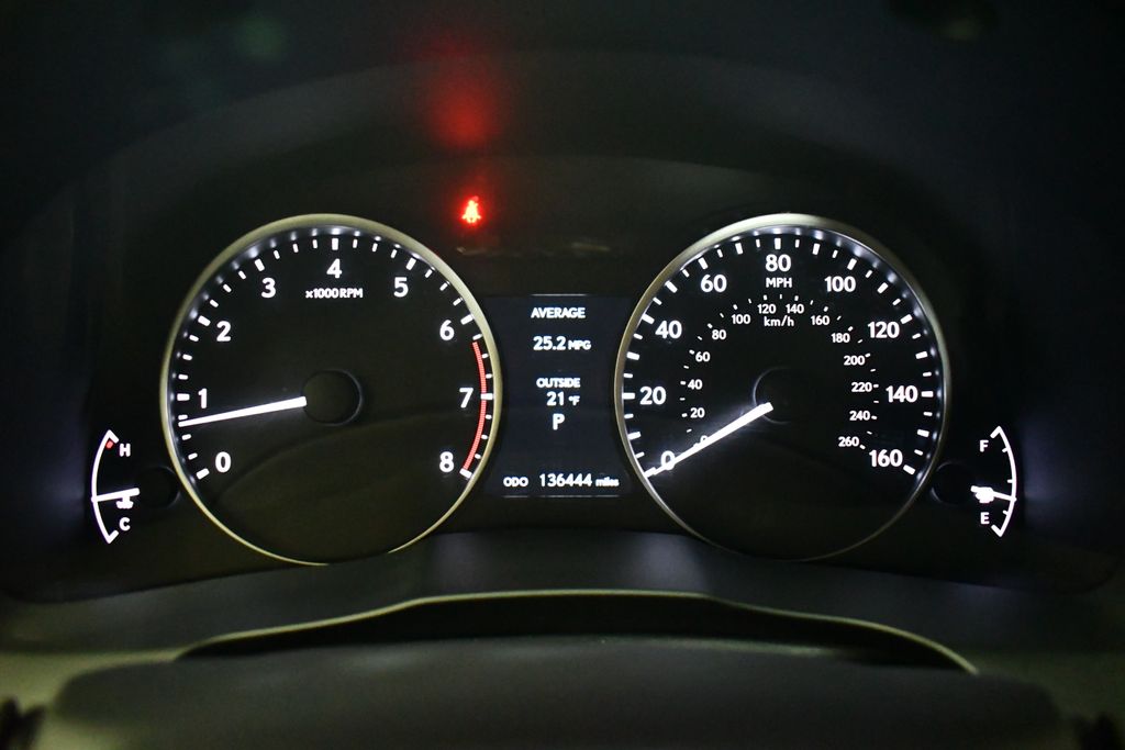 Thumbnail: 2013 Lexus ES - 23