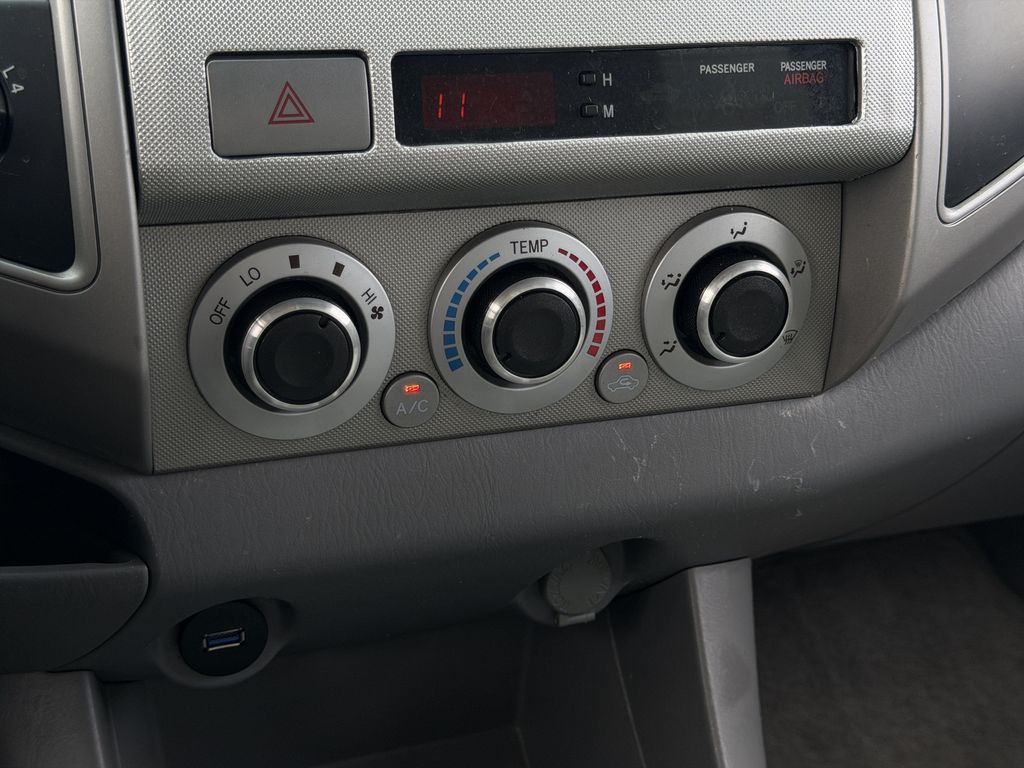 Used 2005 Toyota Tacoma Truck