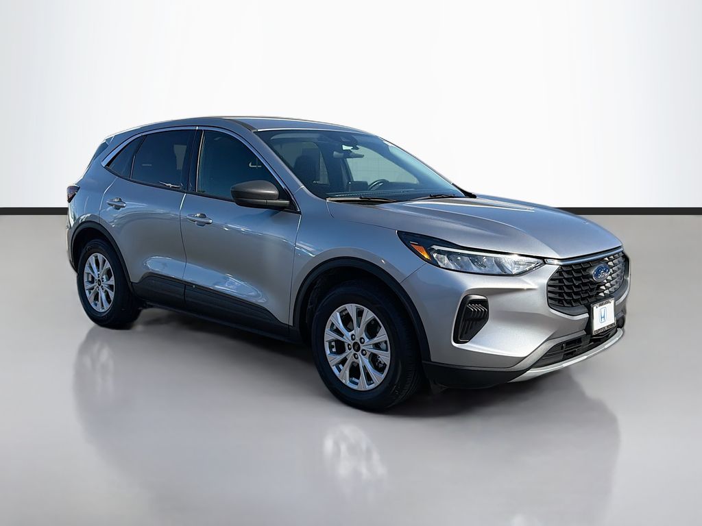 Thumbnail: 2024 Ford Escape - 3