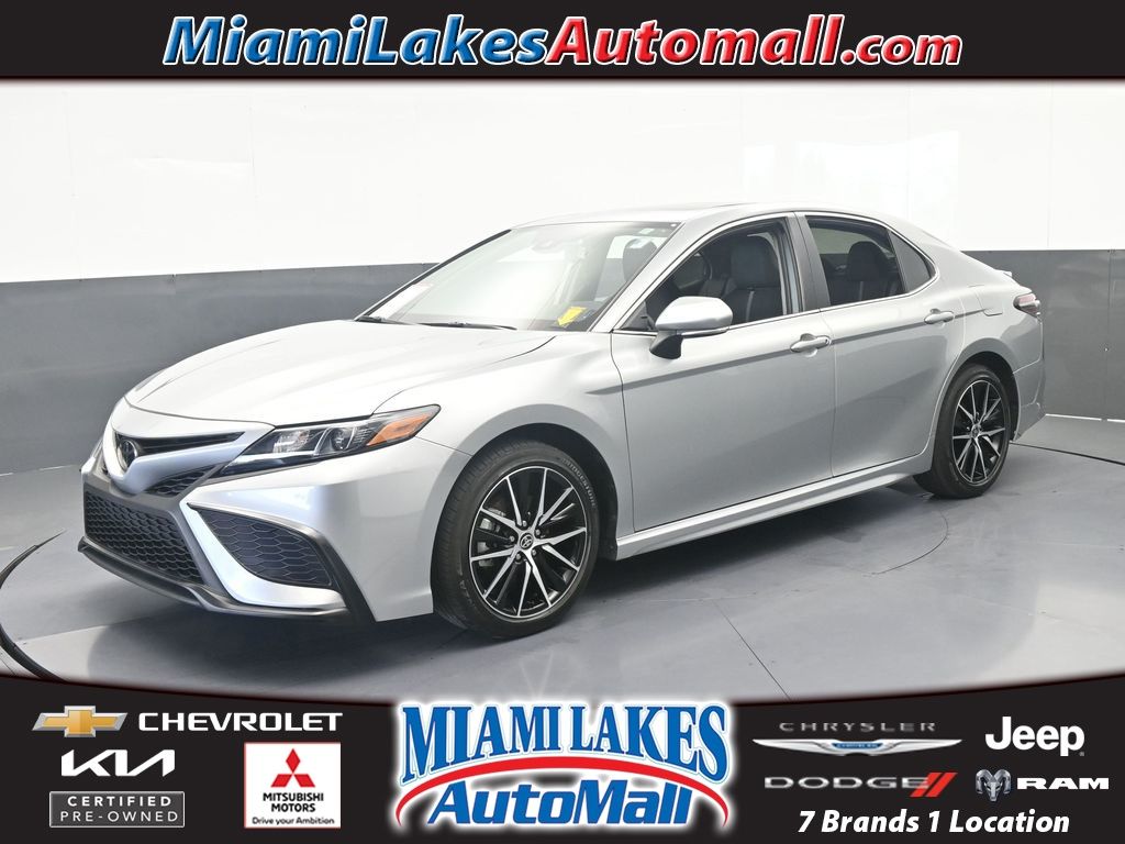 Celestial Silver Metallic 2024 Toyota Camry Sedan Front-Wheel Drive 8-Speed Automatic