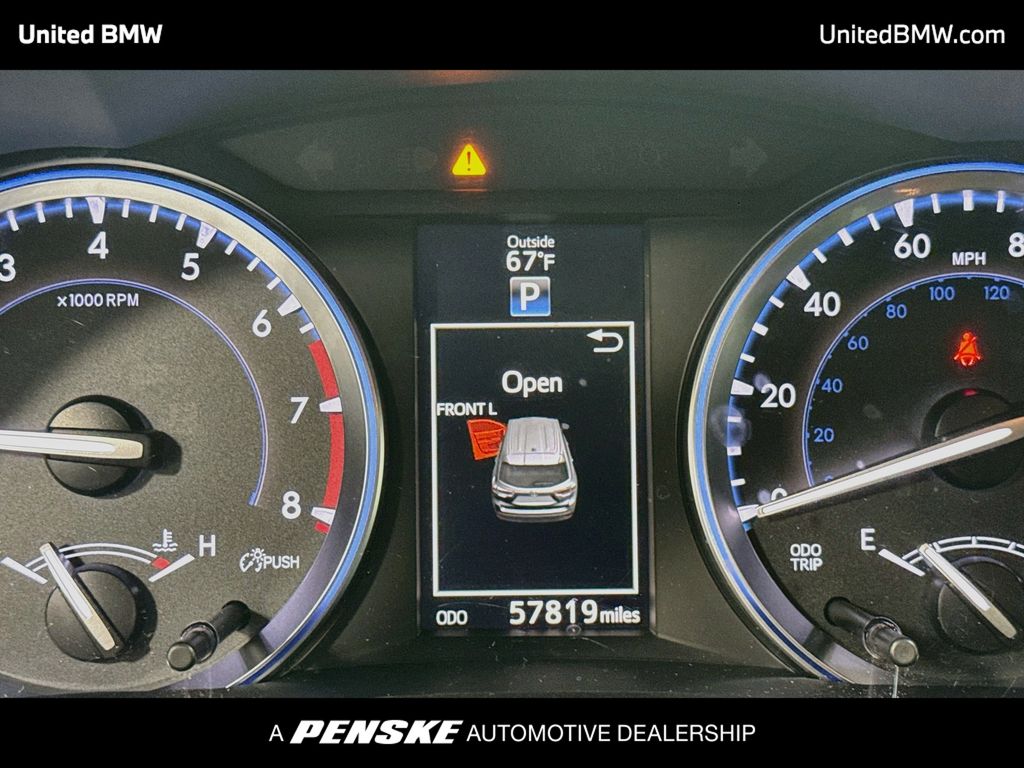 Thumbnail: 2016 Toyota Highlander - 14