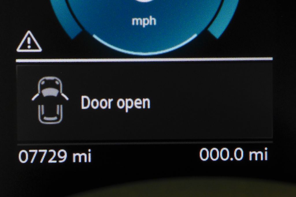 Thumbnail: 2023 MINI Cooper - 30