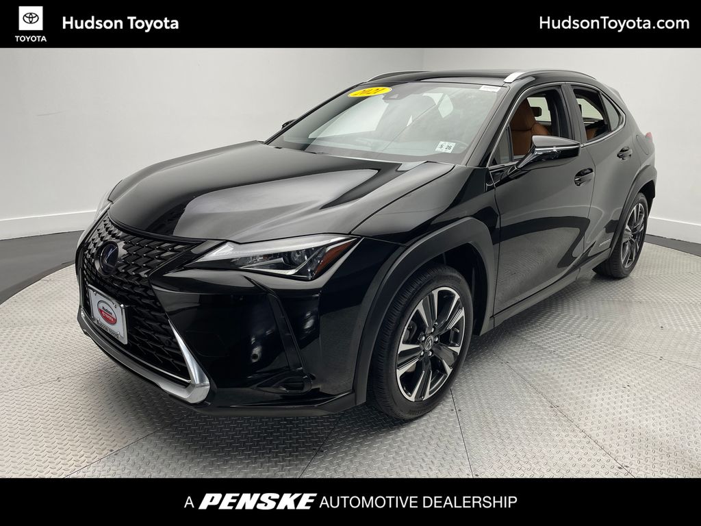 Thumbnail: 2021 Lexus UX - 1