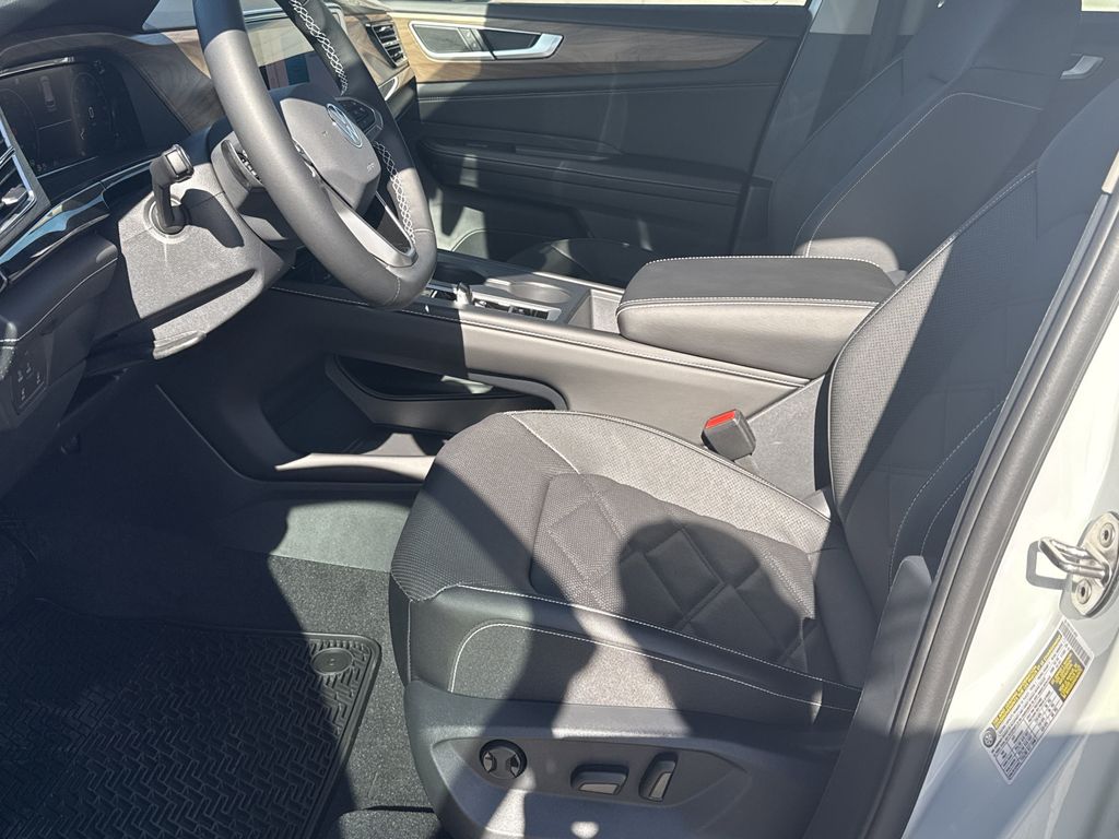 2026 Volkswagen Atlas 2.0T SE - 11