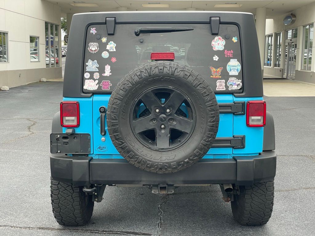 Thumbnail: 2018 Jeep Wrangler - 4