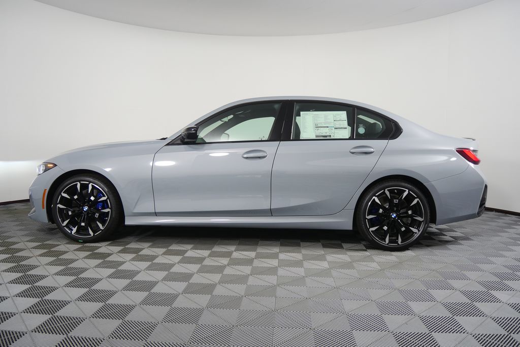Thumbnail: 2026 BMW 3 Series - 6