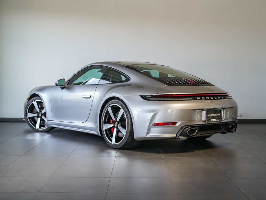 New 2026  Porsche Carrera 4S image 3