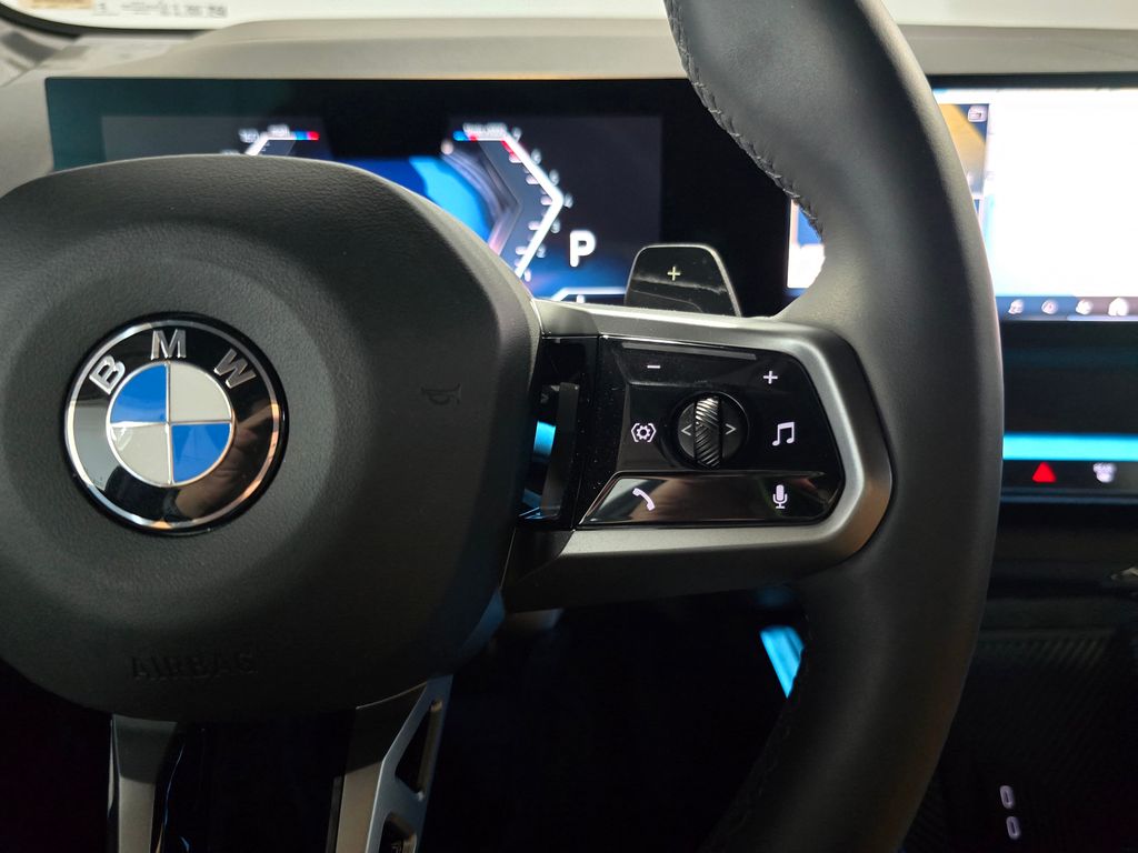 Thumbnail: 2025 BMW X3 - 17