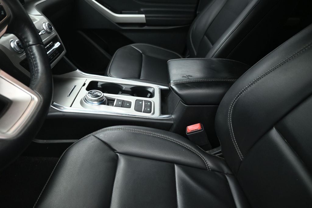 Used 2023 Ford Explorer SUV