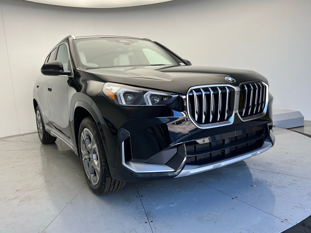 Thumbnail: 2026 BMW X1 - 2