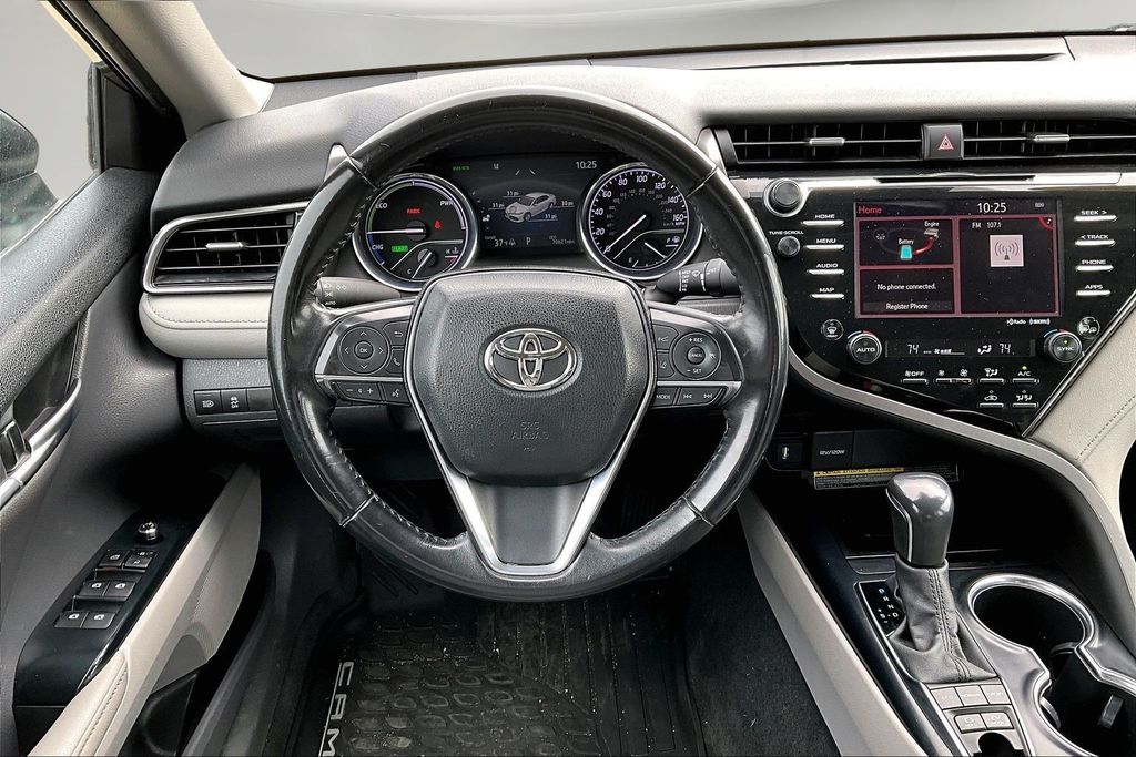Certified Used 2020 Gray Toyota XLE image 8
