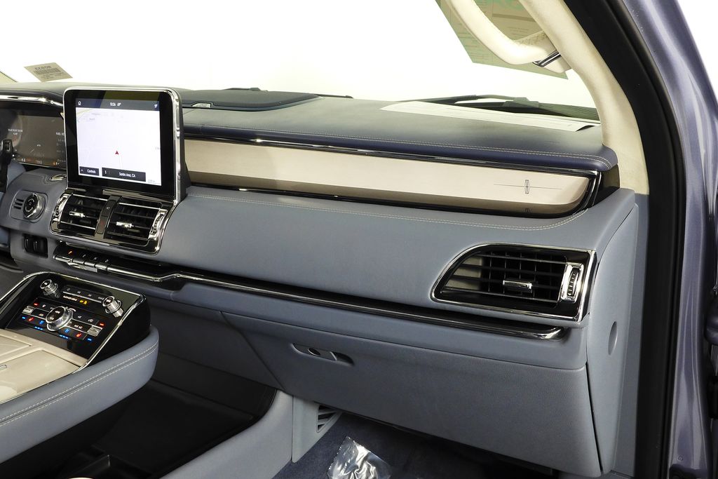 2021 Lincoln Navigator Black Label 15