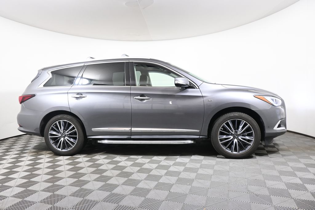 Thumbnail: 2018 INFINITI QX60 - 8