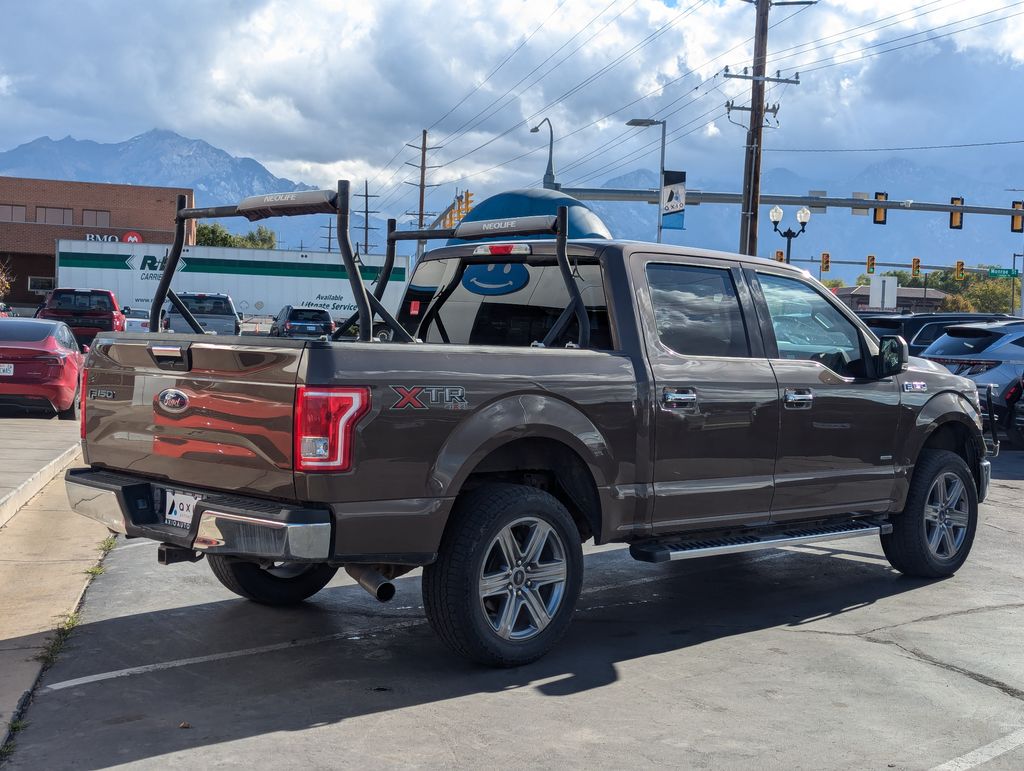 2017 Ford F-150 XLT 4