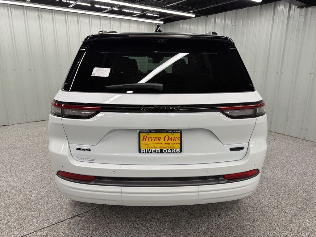 2026 Jeep Grand Cherokee Summit - 4