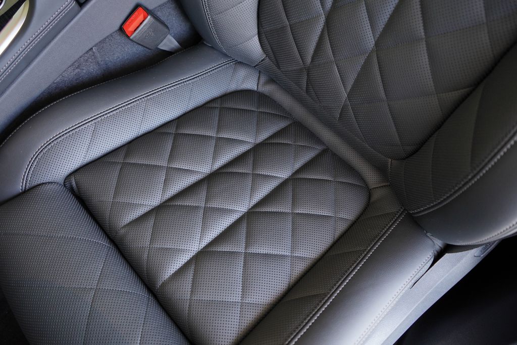 Thumbnail: 2026 BMW X7 - 12