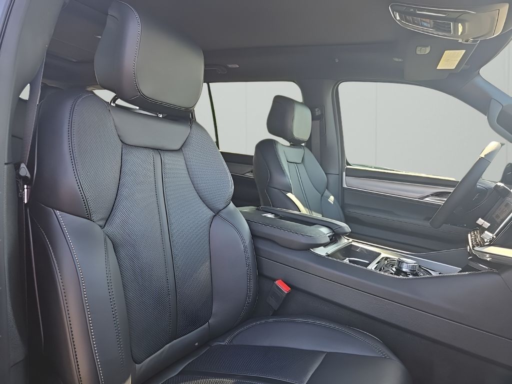 Used Car 2025 Jeep Wagoneer  Series Ii For Sale Under $70,000 In Austin, Texas