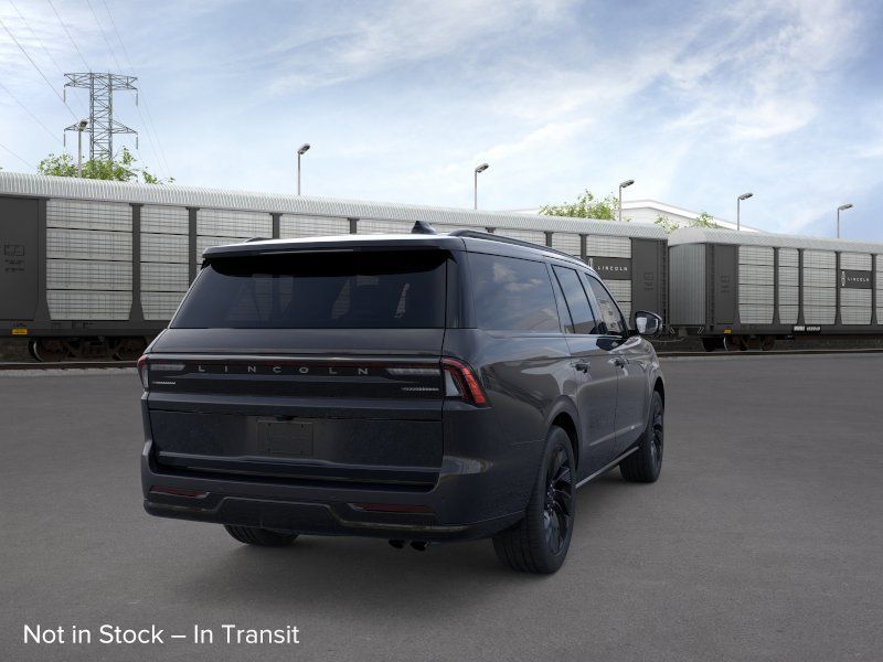 Thumbnail: 2026 Lincoln Navigator L - 8