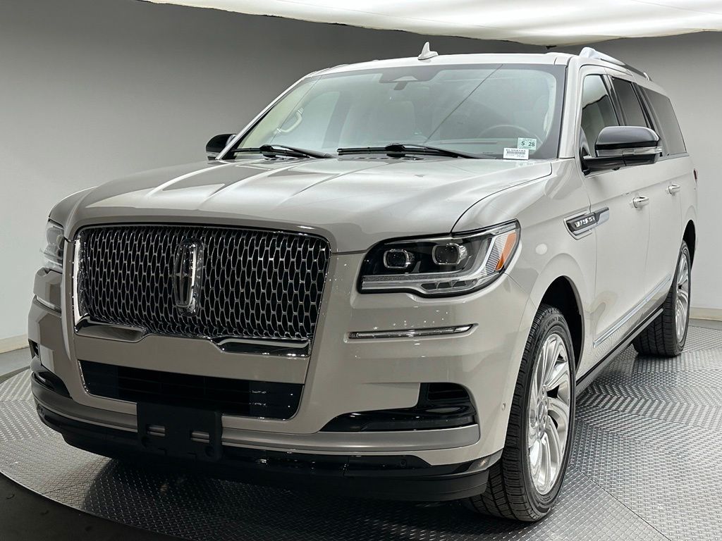 2023 Lincoln Navigator L Reserve -
                  Englewood, NJ